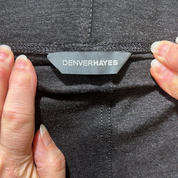 Denver Hayes - Picture 2 of 3